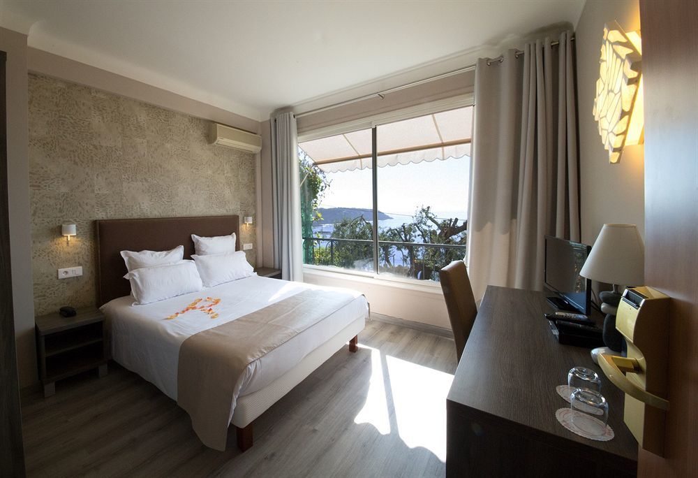 Hotel De Charme Regency Roquebrune-Cap-Martin Exterior photo