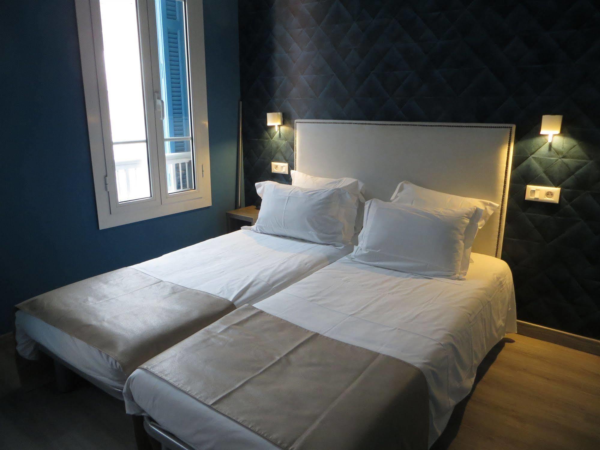 Hotel De Charme Regency Roquebrune-Cap-Martin Exterior photo