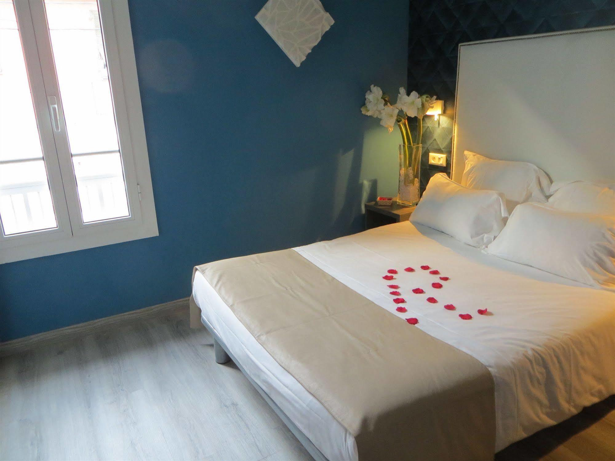 Hotel De Charme Regency Roquebrune-Cap-Martin Exterior photo
